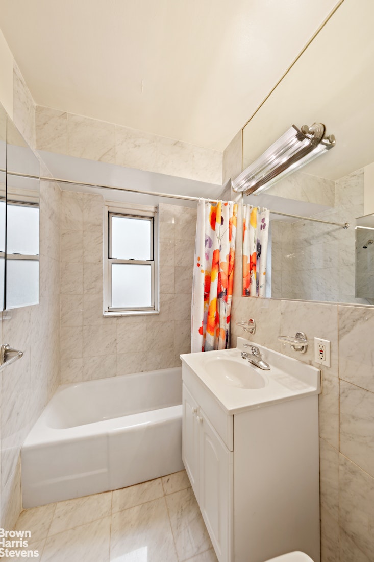 136 East 56th Street 12B Midtown East New York NY 10022