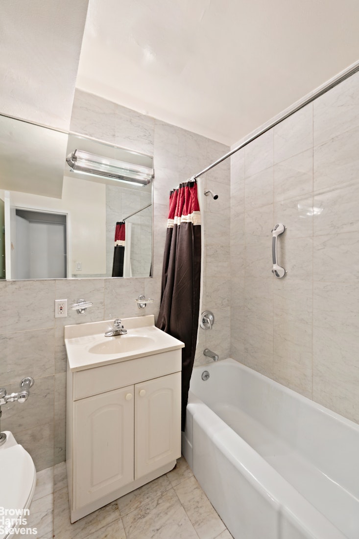 136 East 56th Street 12B Midtown East New York NY 10022