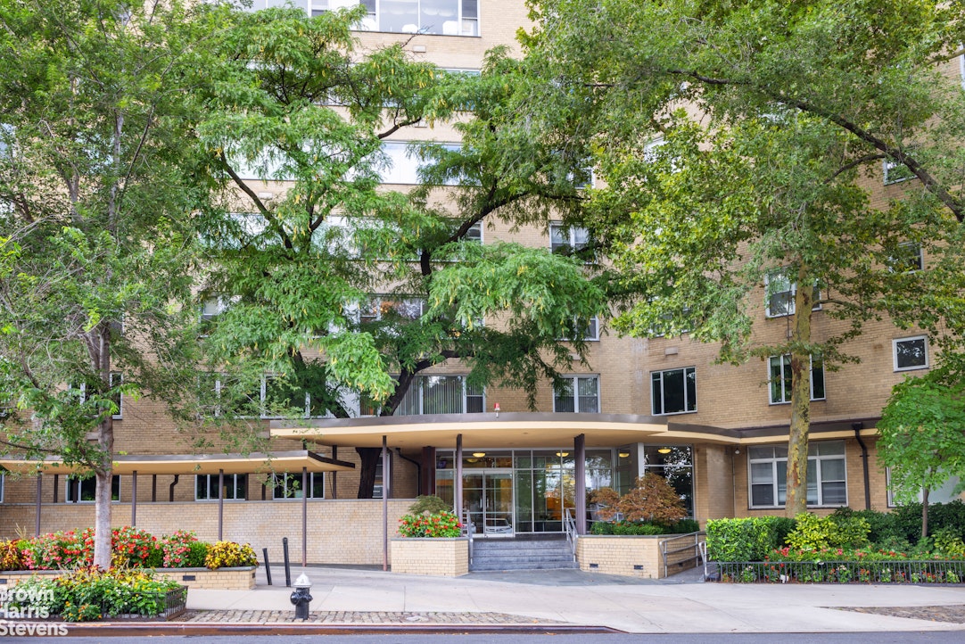 200 East End Avenue Upper East Side New York NY 10128