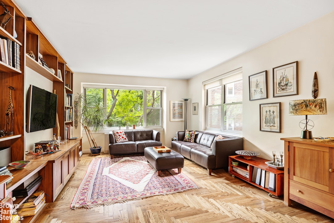 200 East End Avenue Upper East Side New York NY 10128