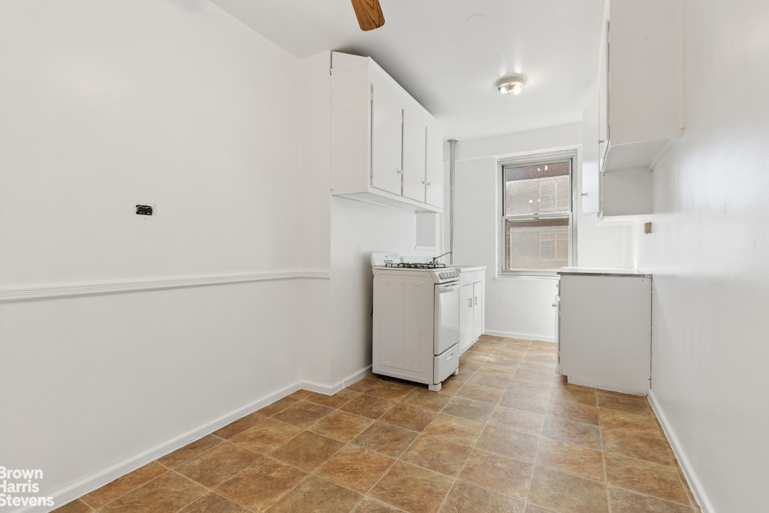 568 Grand Street J1204 Lower East Side New York NY 10002