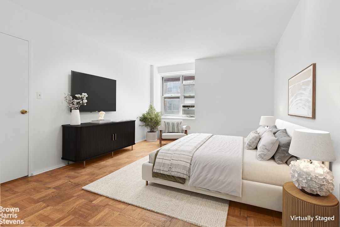 568 Grand Street J1204 Lower East Side New York NY 10002