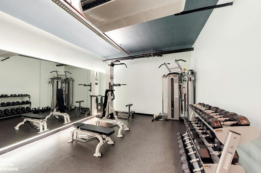 300 East 74th Street 17E Upper East Side New York NY 10021
