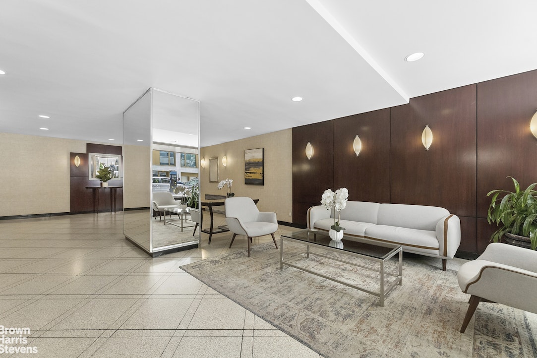 245 East 25th Street 10K Kips Bay New York NY 10010