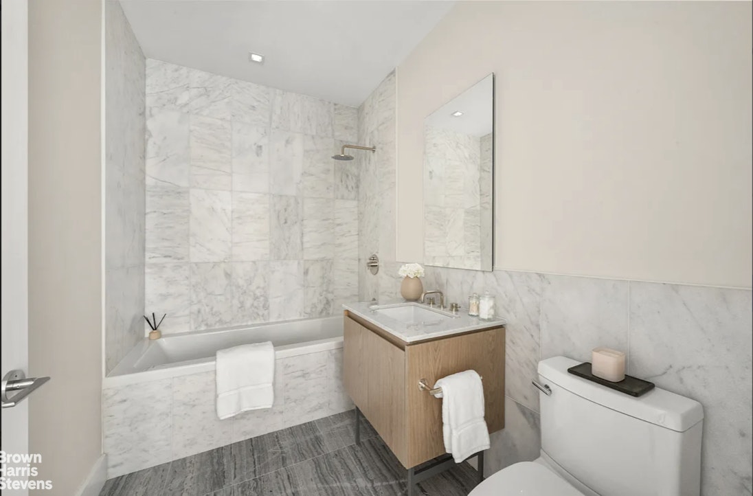 435 West 19th Street MAISONETTE Chelsea New York NY 10011