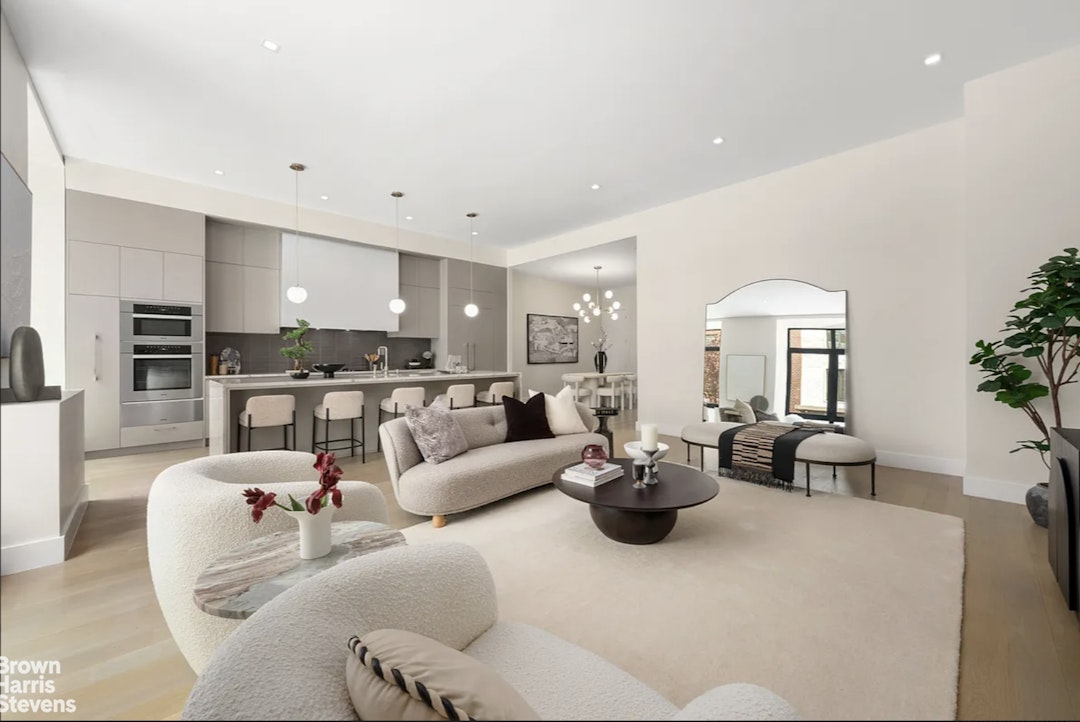 435 West 19th Street MAISONETTE Chelsea New York NY 10011