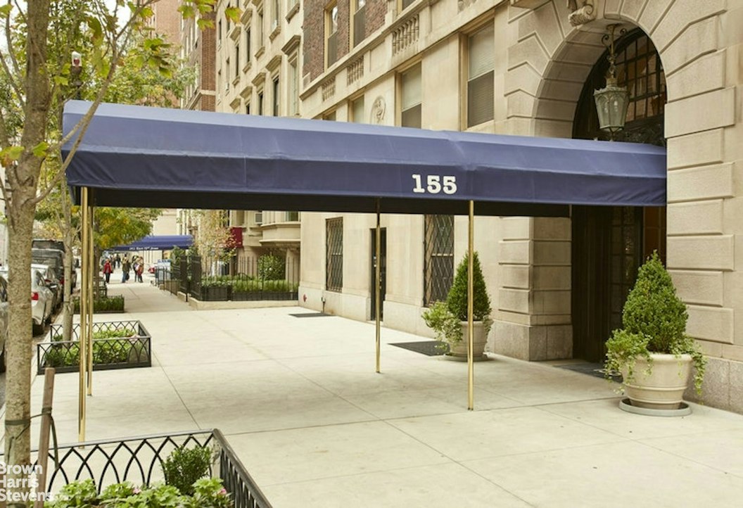 155 East 72nd Street Upper East Side New York NY 10021