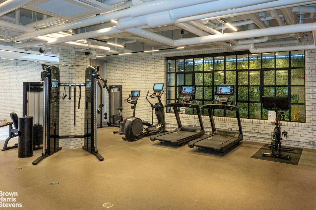 155 East 72nd Street Upper East Side New York NY 10021