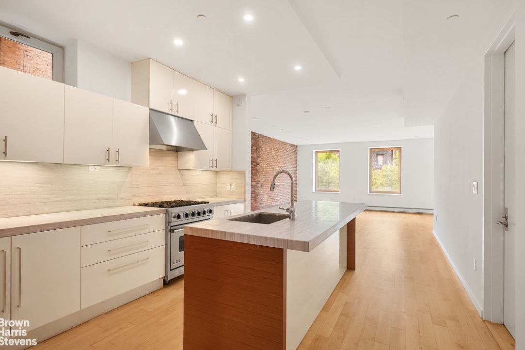223 West 135th Street 3 West Harlem New York NY 10030
