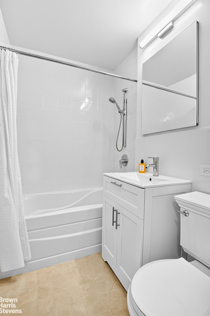520 East 72nd Street 9T Upper East Side New York NY 10021