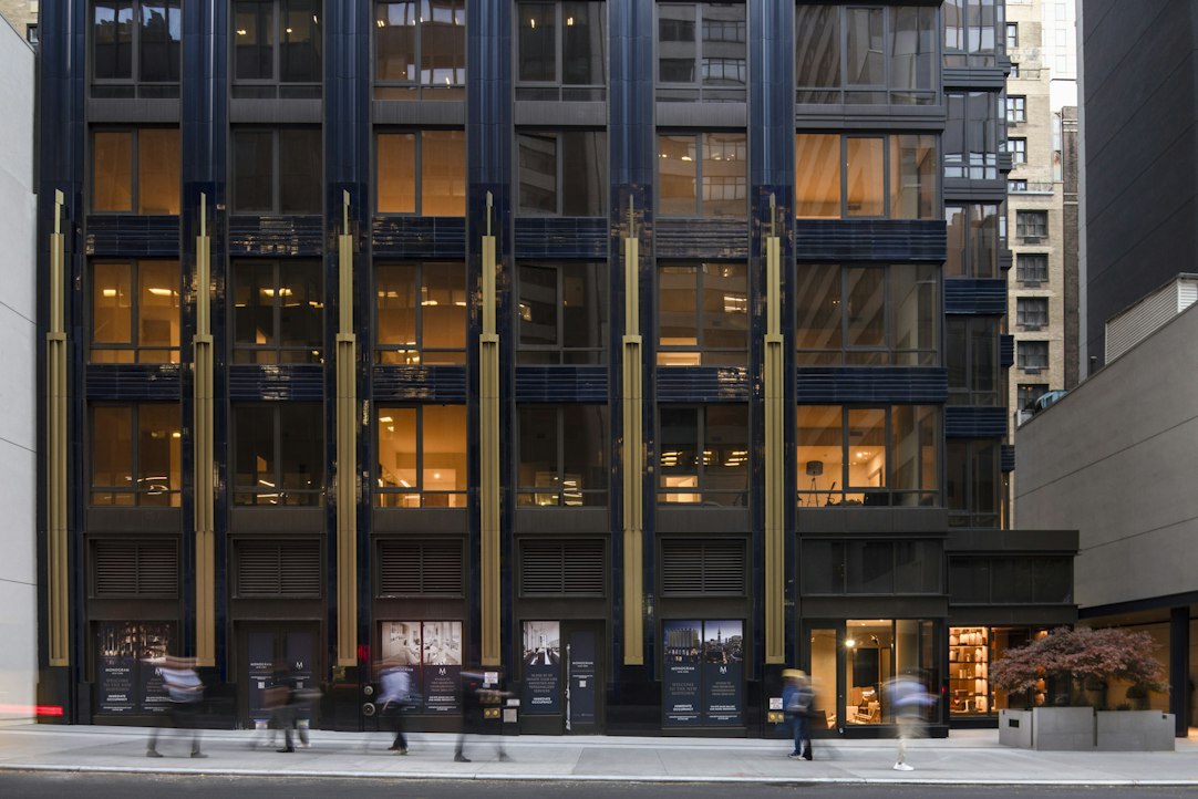 135 East 47th Street 15D Turtle Bay New York NY 10017