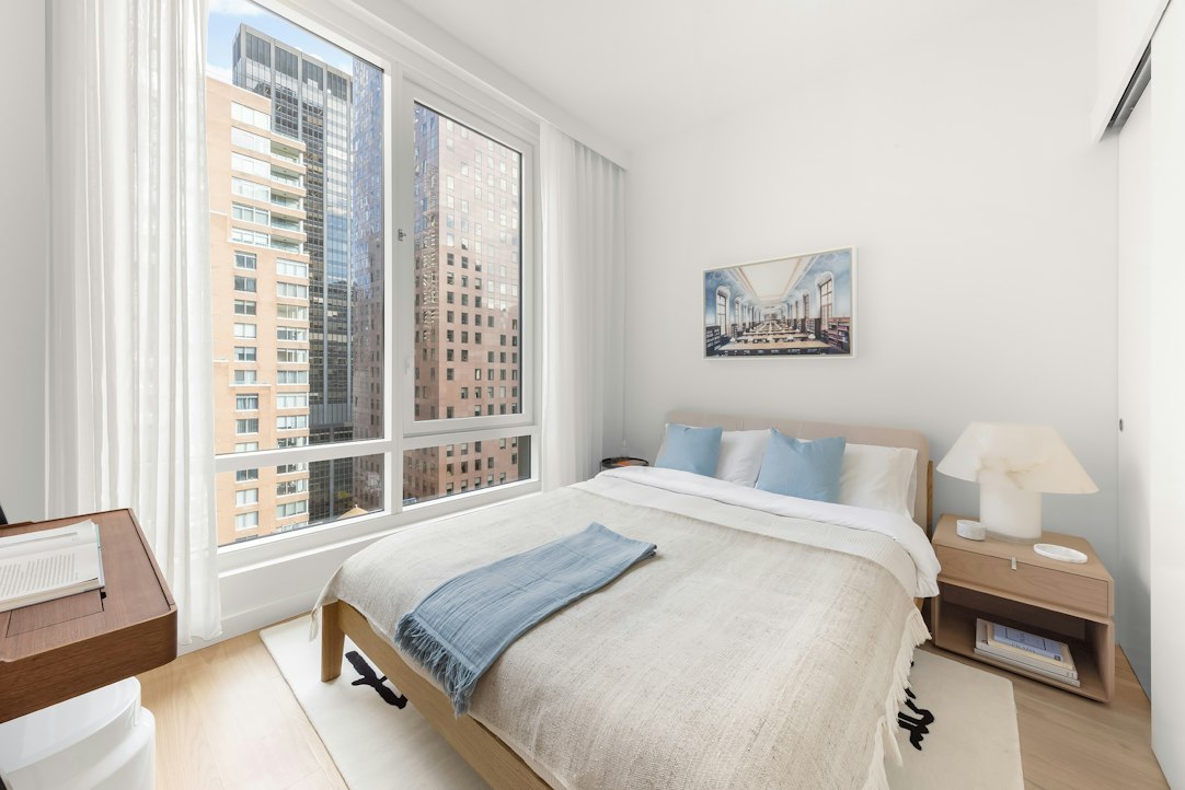 135 East 47th Street 15D Turtle Bay New York NY 10017