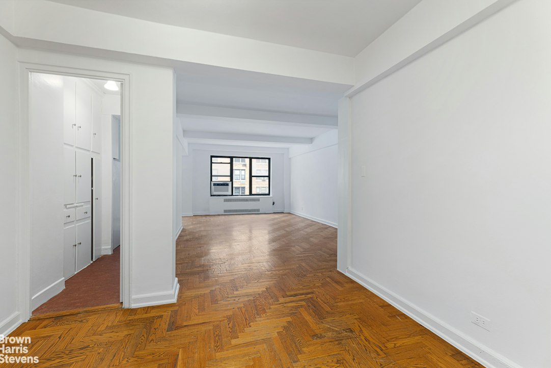 330 East 79th Street 8D Upper East Side New York NY 10075