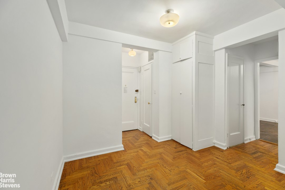 330 East 79th Street 8D Upper East Side New York NY 10075