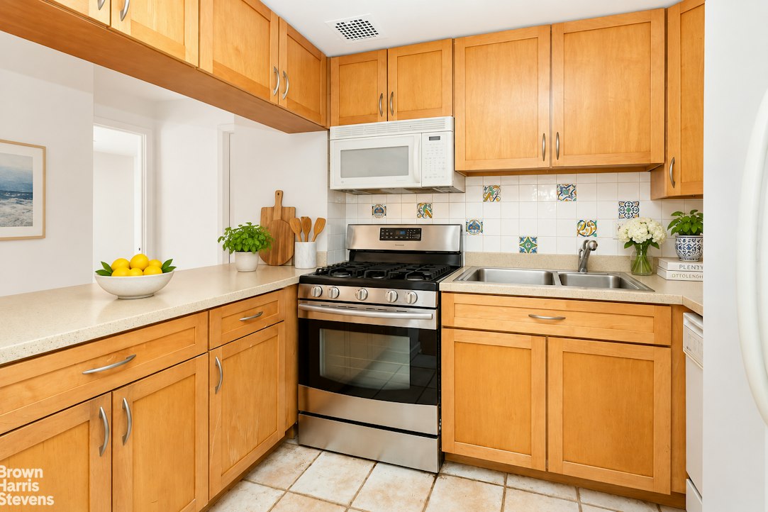 170 East 88th Street Carnegie Hill New York NY 10128