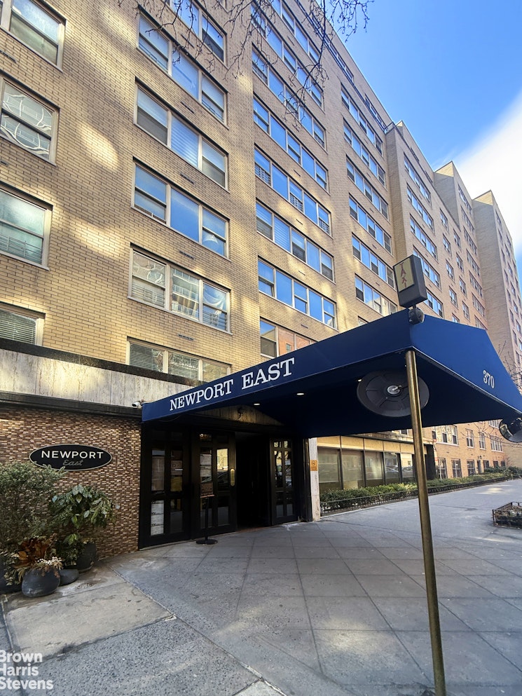 370 East 76th Street A1501 Upper East Side New York NY 10021