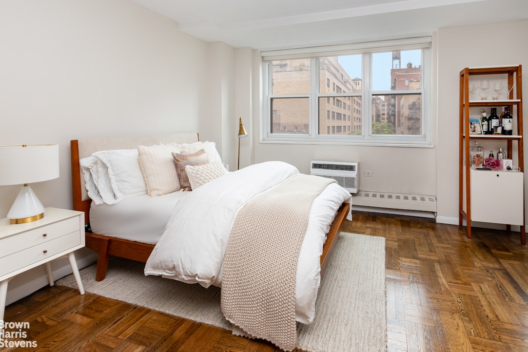 63 East 9th Street 8B Greenwich Village New York NY 10003