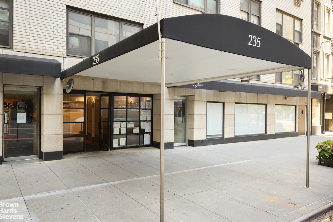 235 East 57th Street 16D Midtown East New York NY 10022