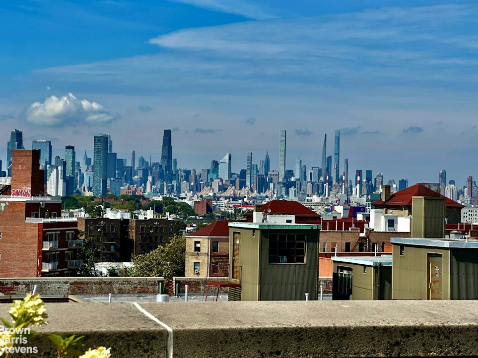 37-31 73rd Street 7U Jackson Heights Queens NY 11372