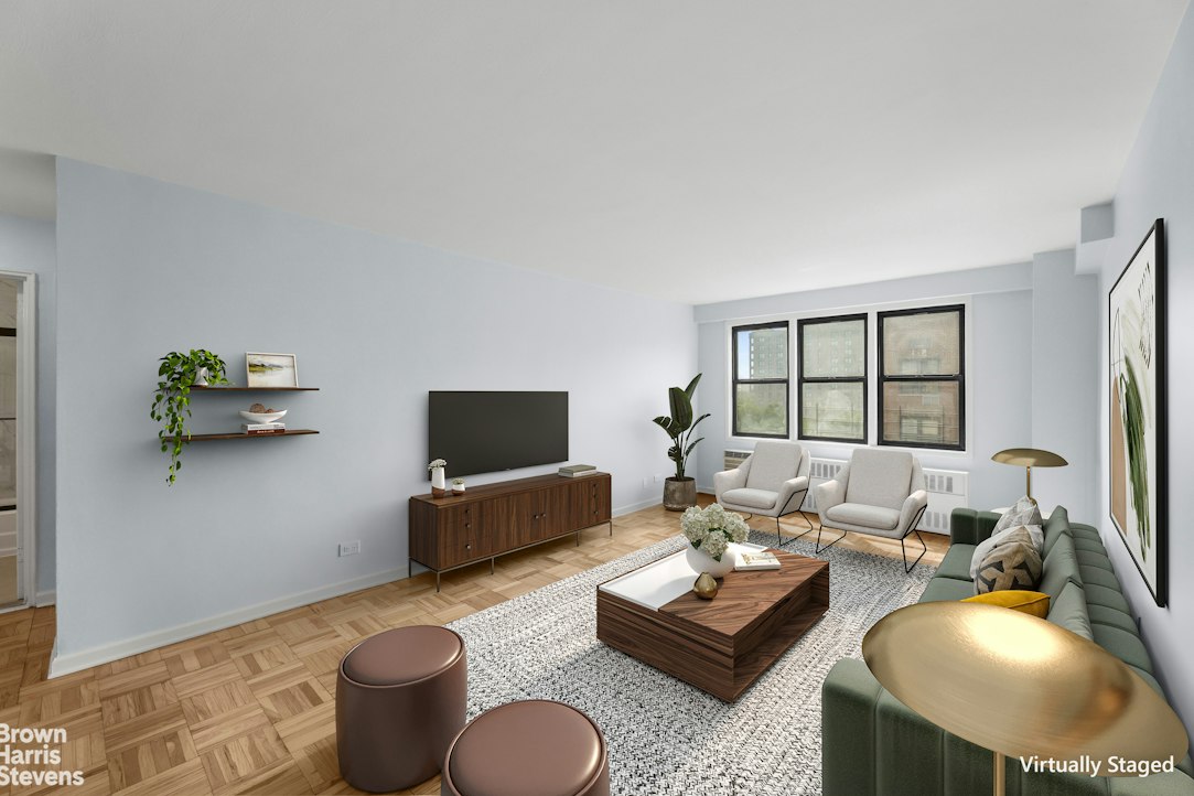37-31 73rd Street 7U Jackson Heights Queens NY 11372