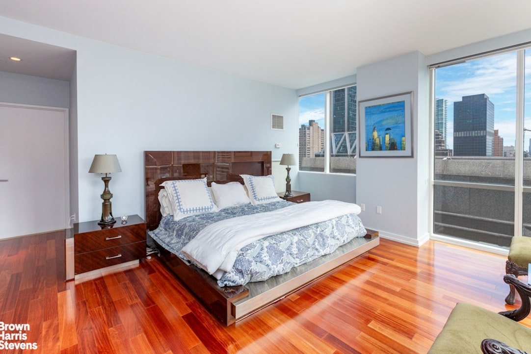 60 East 55th Street 38AB Midtown East New York NY 10022