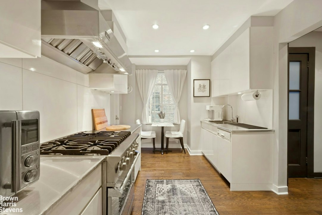 40-50 East 10th Street Greenwich Village New York NY 10003