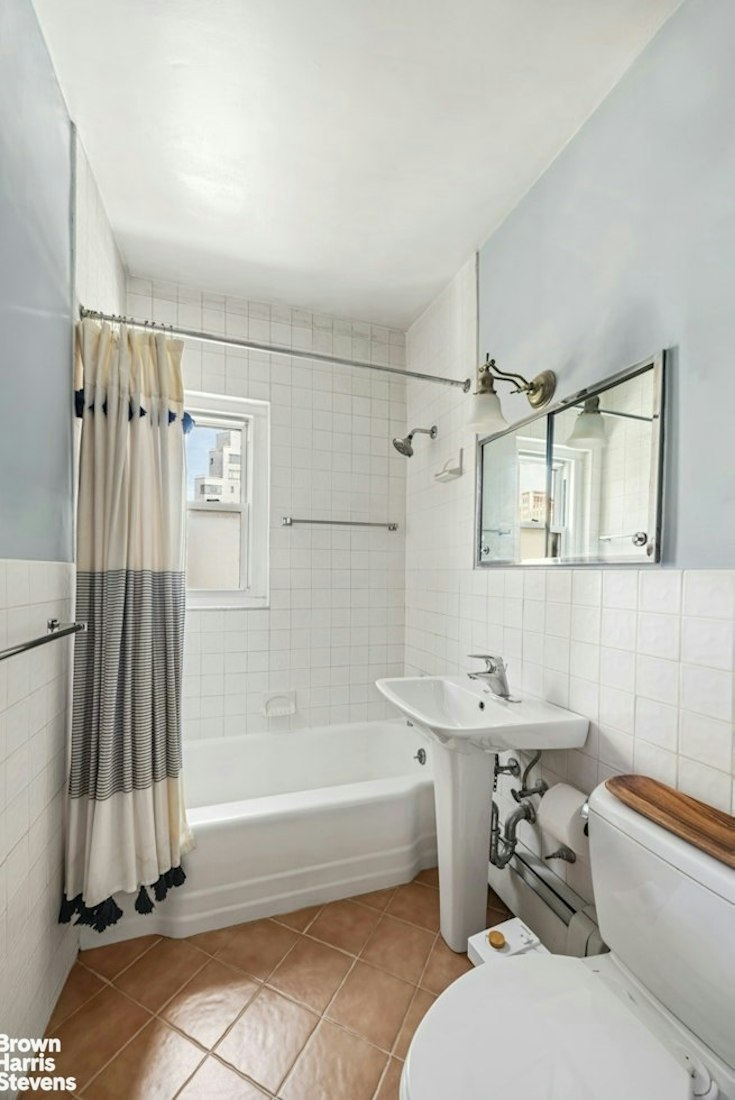 144 East 84th Street 12F Upper East Side New York NY 10028