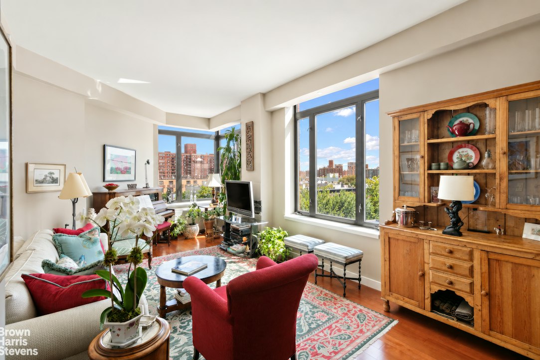 380 Lenox Avenue 8A West Harlem New York NY 10027