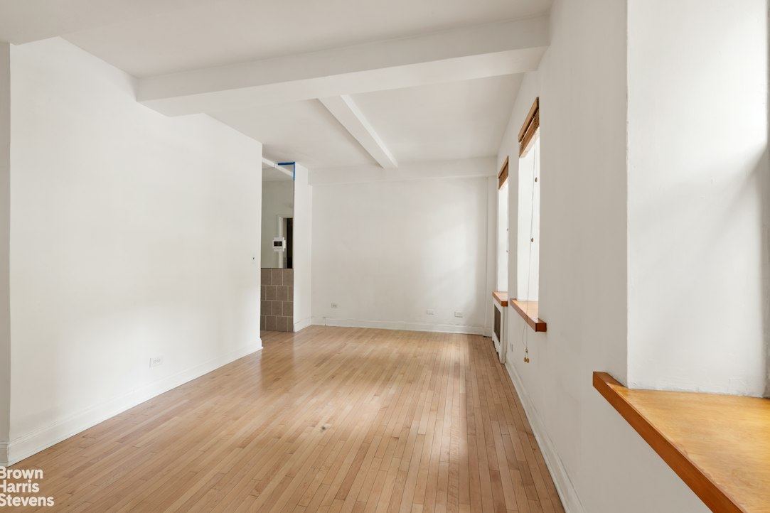 116 West 72nd Street 2B Lincoln Square New York NY 10023