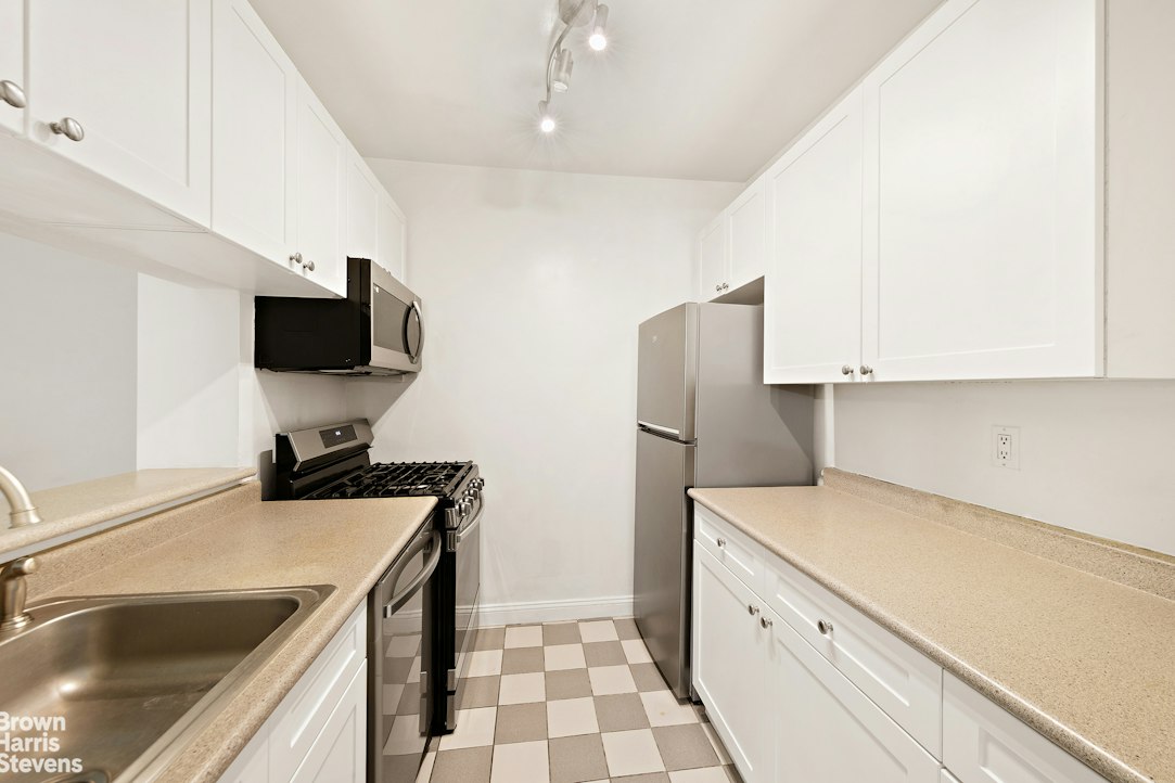 88 Greenwich Street 401 Financial District New York NY 10006
