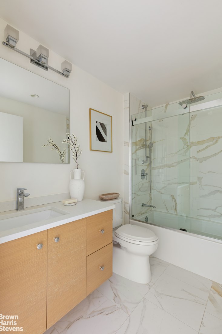 380 Rector Place 8M Battery Park City New York NY 10280