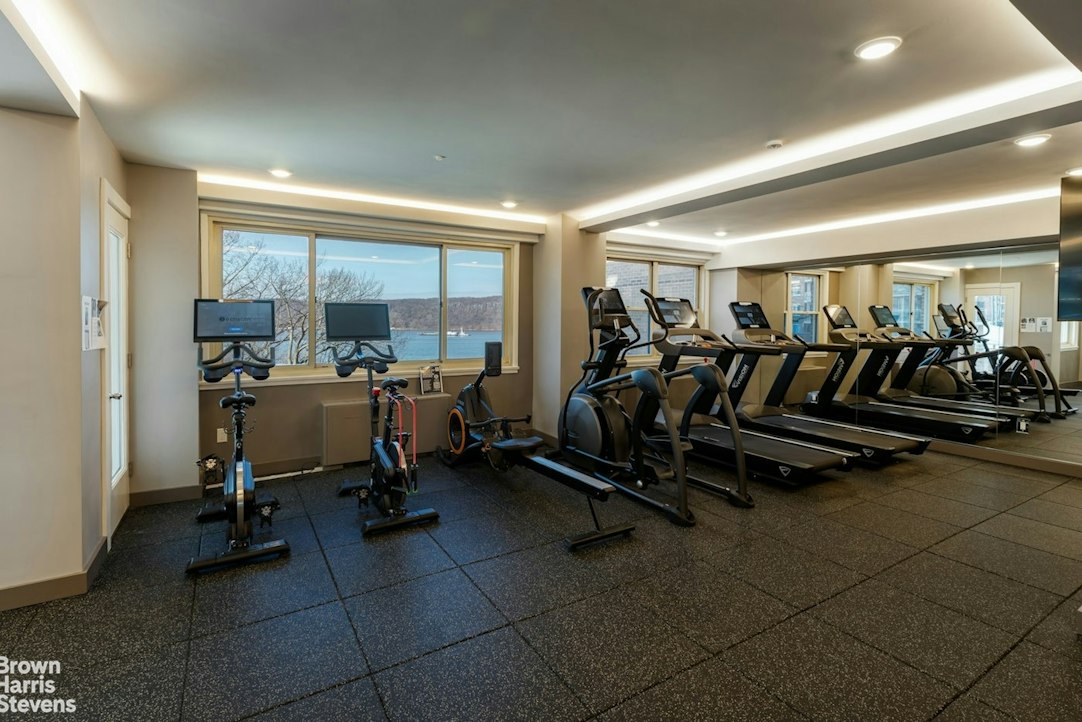 2621 Palisade Avenue 1G Spuyten Duyvil Bronx NY 10463