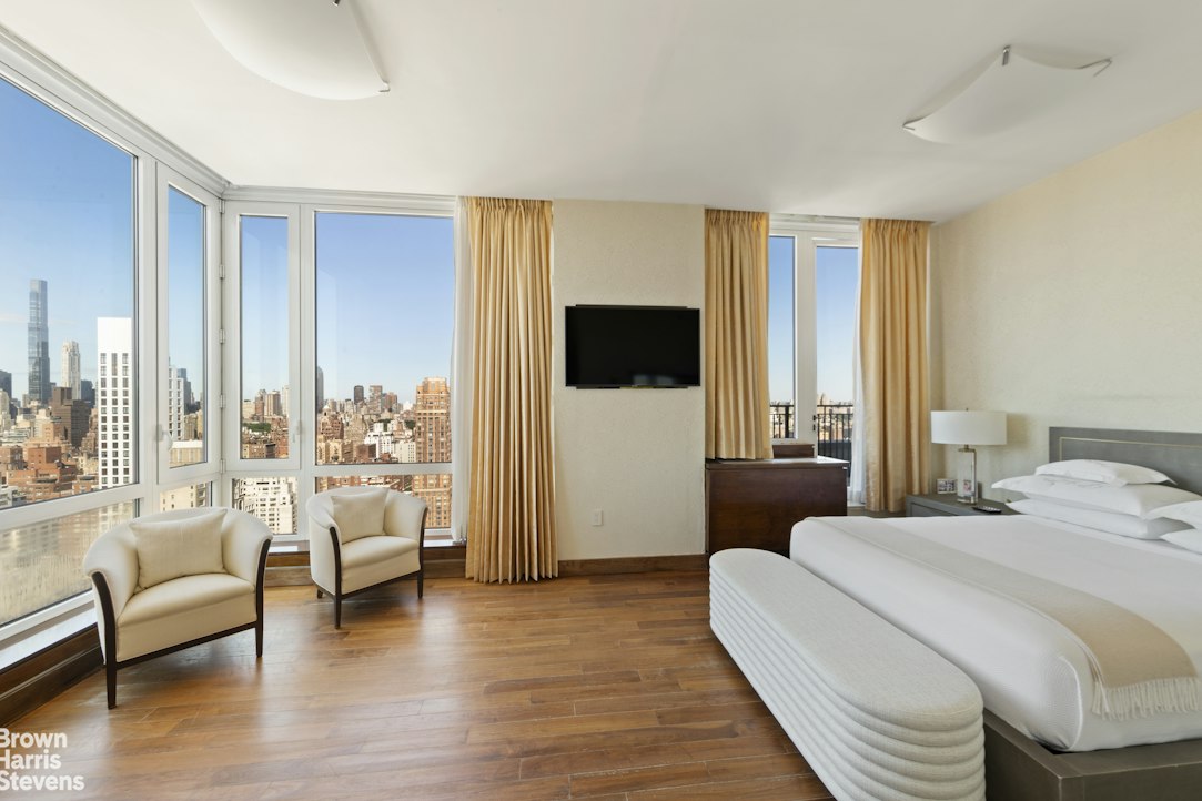 300 East 77th Street PH2/3 Upper East Side New York NY 10075