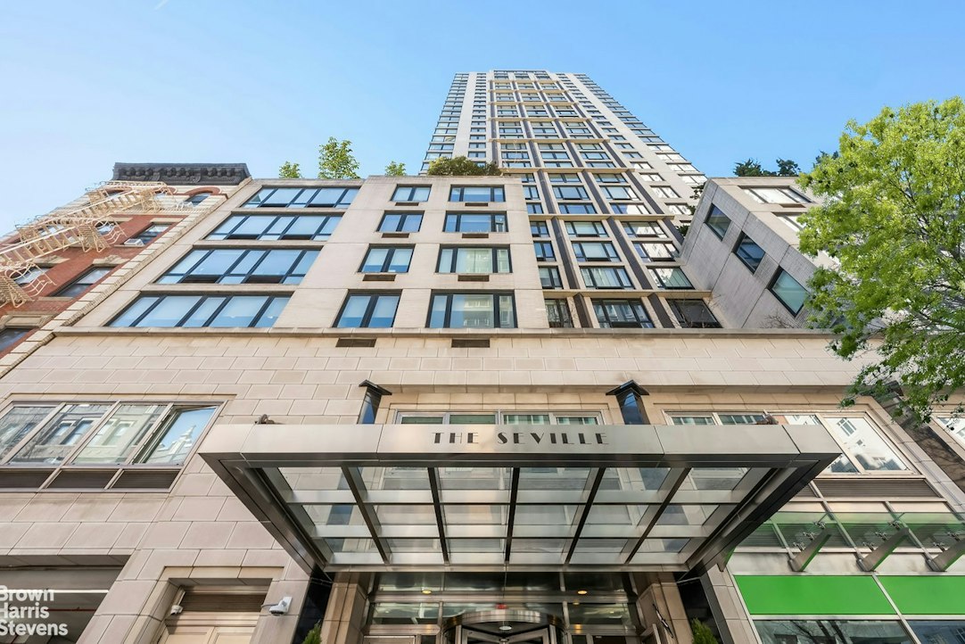 300 East 77th Street Upper East Side New York NY 10075