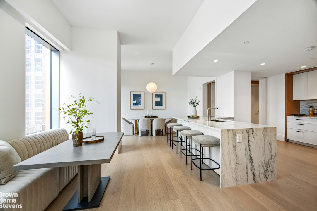 50 West 66th Street 17F Lincoln Square New York NY 10023