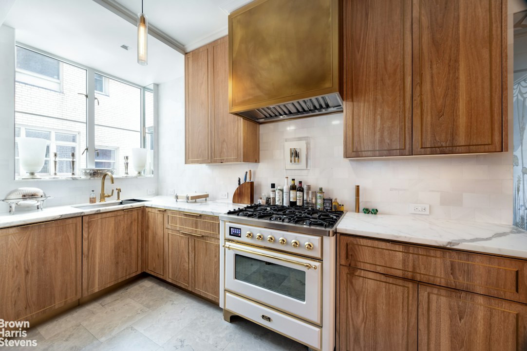 784 Park Avenue Upper East Side New York NY 10021