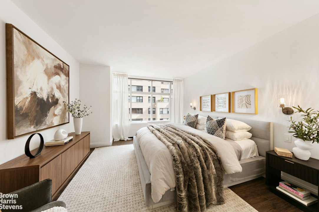 160 West 66th Street 17B Lincoln Square New York NY 10023