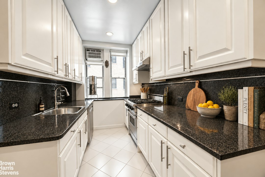 875 Park Avenue Upper East Side New York NY 10075