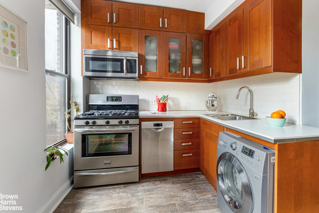 537 Clinton Street Carroll Gardens Brooklyn NY 11231