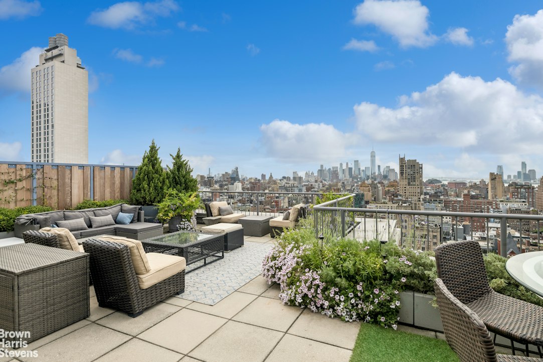 252 Seventh Avenue Chelsea New York NY 10001