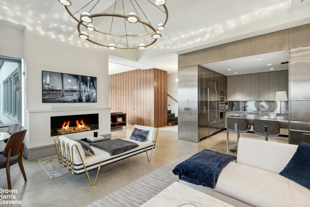 252 Seventh Avenue Chelsea New York NY 10001