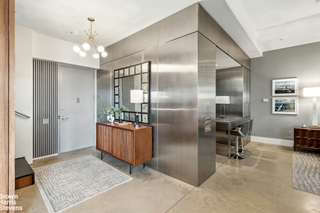 252 Seventh Avenue Chelsea New York NY 10001