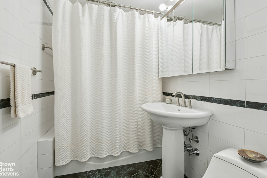 20 Sutton Place South Sutton Place New York NY 10022