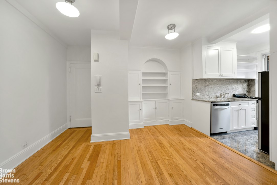 315 East 68th Street 2P Upper East Side New York NY 10065