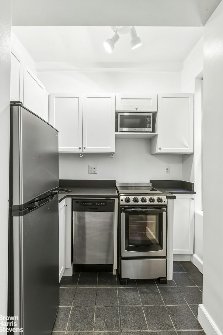 24 Fifth Avenue Greenwich Village New York NY 10011