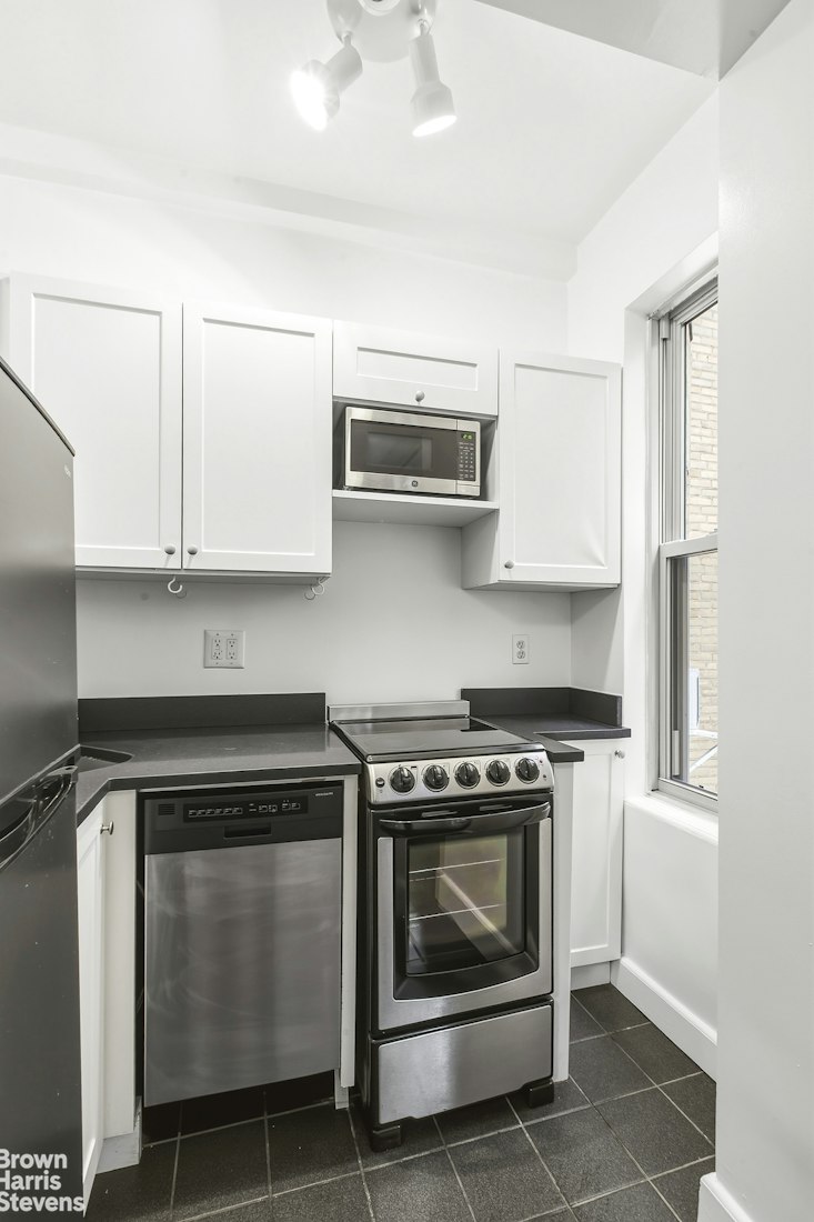 24 Fifth Avenue Greenwich Village New York NY 10011