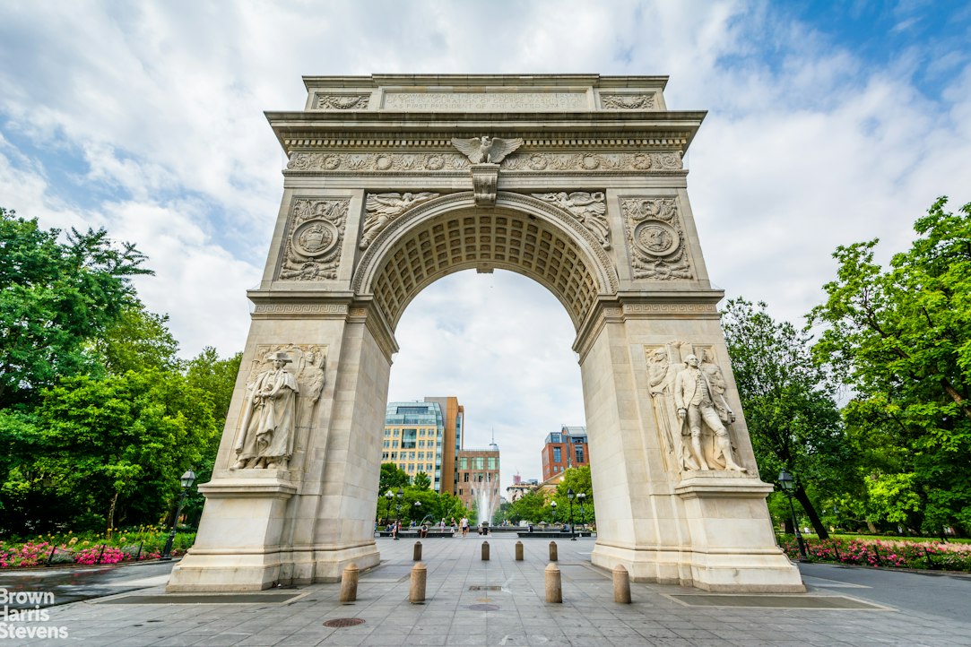 24 Fifth Avenue Greenwich Village New York NY 10011