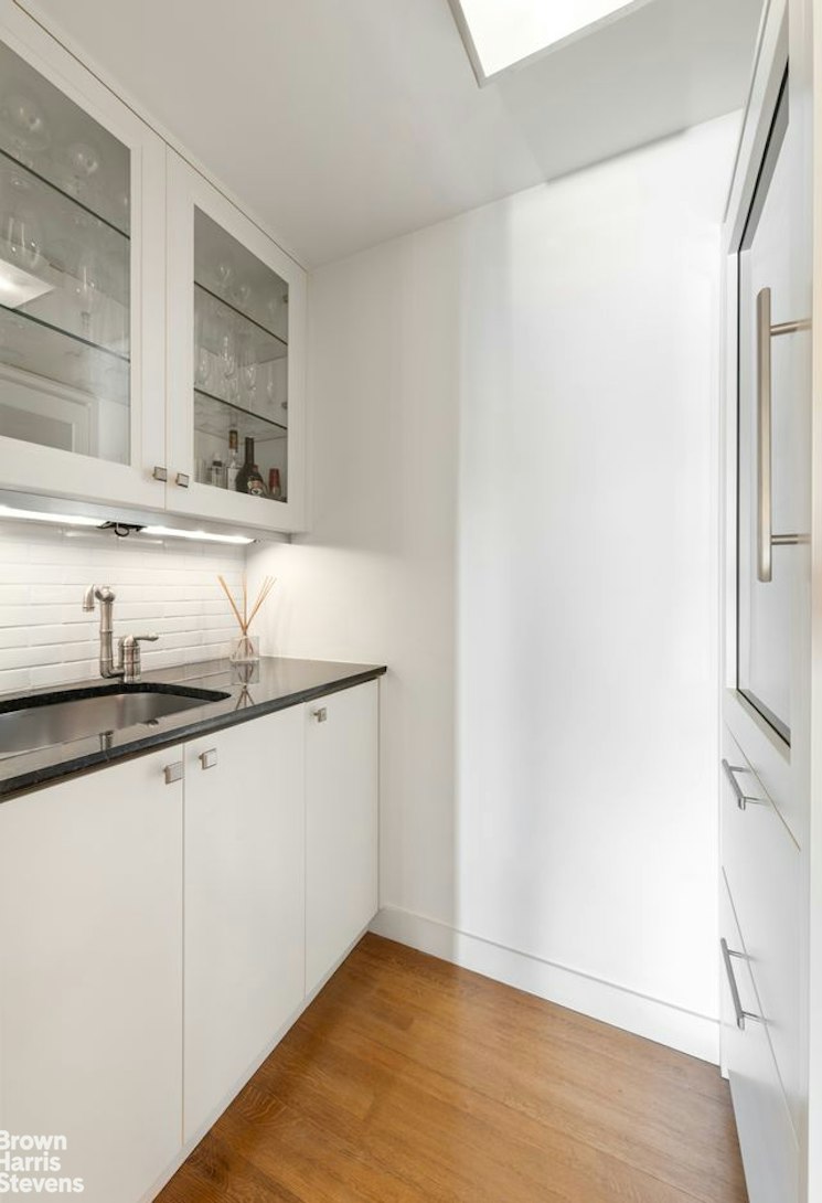 50 East 77th Street 10B Upper East Side New York NY 10075