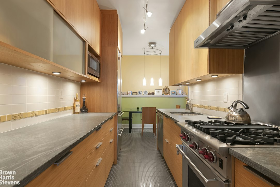 35-20 73rd Street 3O Jackson Heights Queens NY 11372