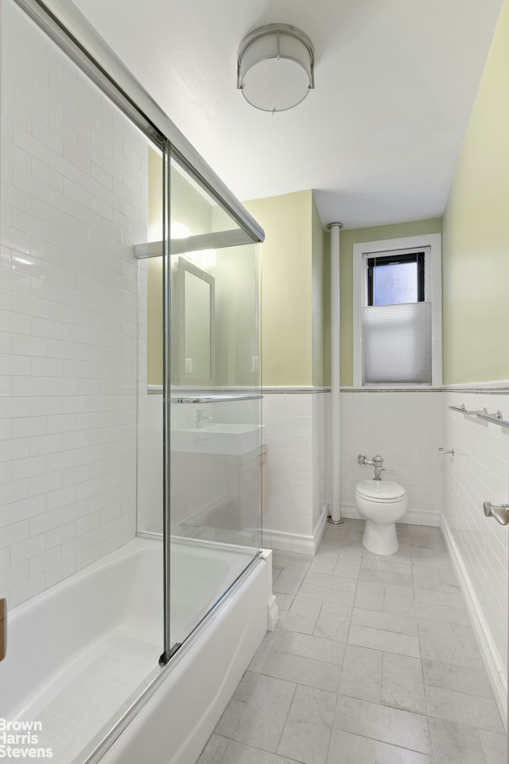 35-20 73rd Street 3O Jackson Heights Queens NY 11372